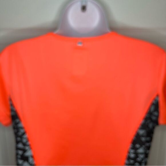 Academy BCG Bio Viz 360 Reflective Athletic Top VNeck Sport Tee Neon Orange M - Picture 10 of 12